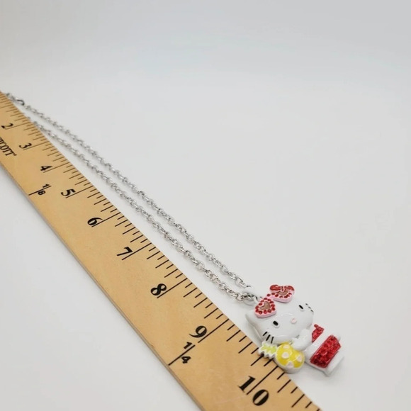 NWOT Hello Kitty Necklace - Picture 4 of 4